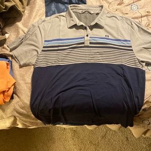 Mens XL Travis Matthews polo shirt. Worn, excellent condition